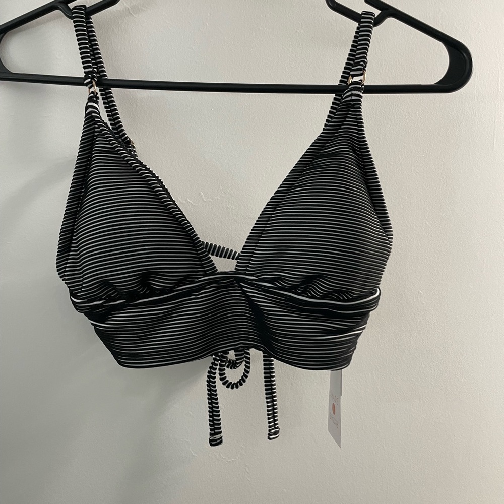Shade and Shore bathing suit size S. NWT